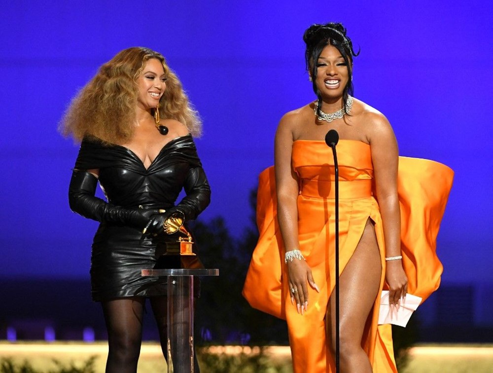 2021 Grammy Ödülleri'nin sahipleri belli oldu (Geceye Beyonce ve Taylor Swift damgası) - 1