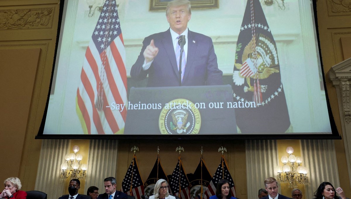 Trump Kongre baskını olurken 2,5 saat boyunca Beyaz Saray'da televizyon izlemiş