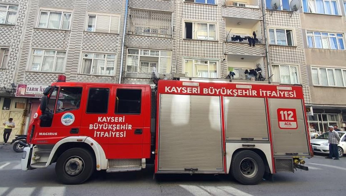 Kayseri'de ev yangını Kayseri'de ev yangını