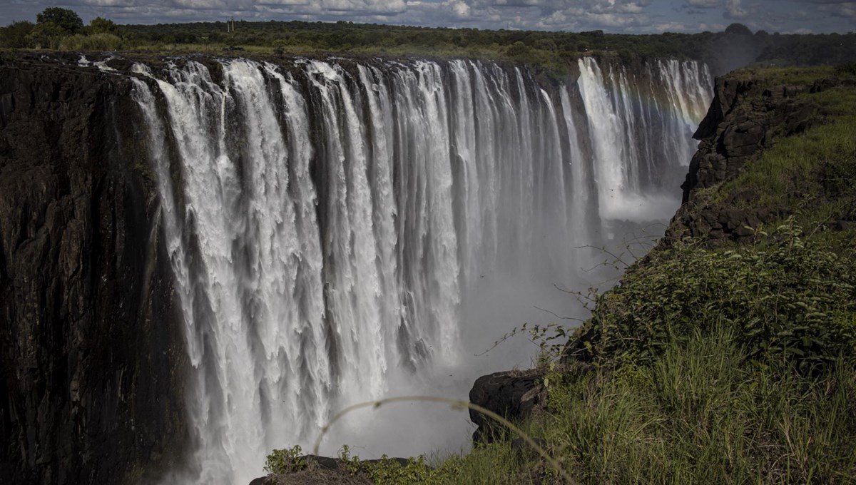 Zambiya'daki Victoria Şelalesi UNESCO listesinde