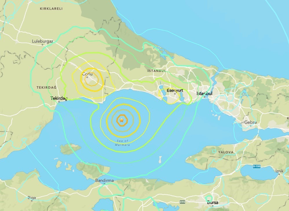 Silivri açıklarındaki depremde İstanbul