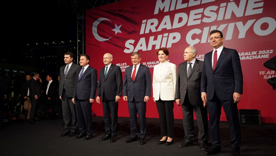 6'lı masa Saraçhane'de buluştu