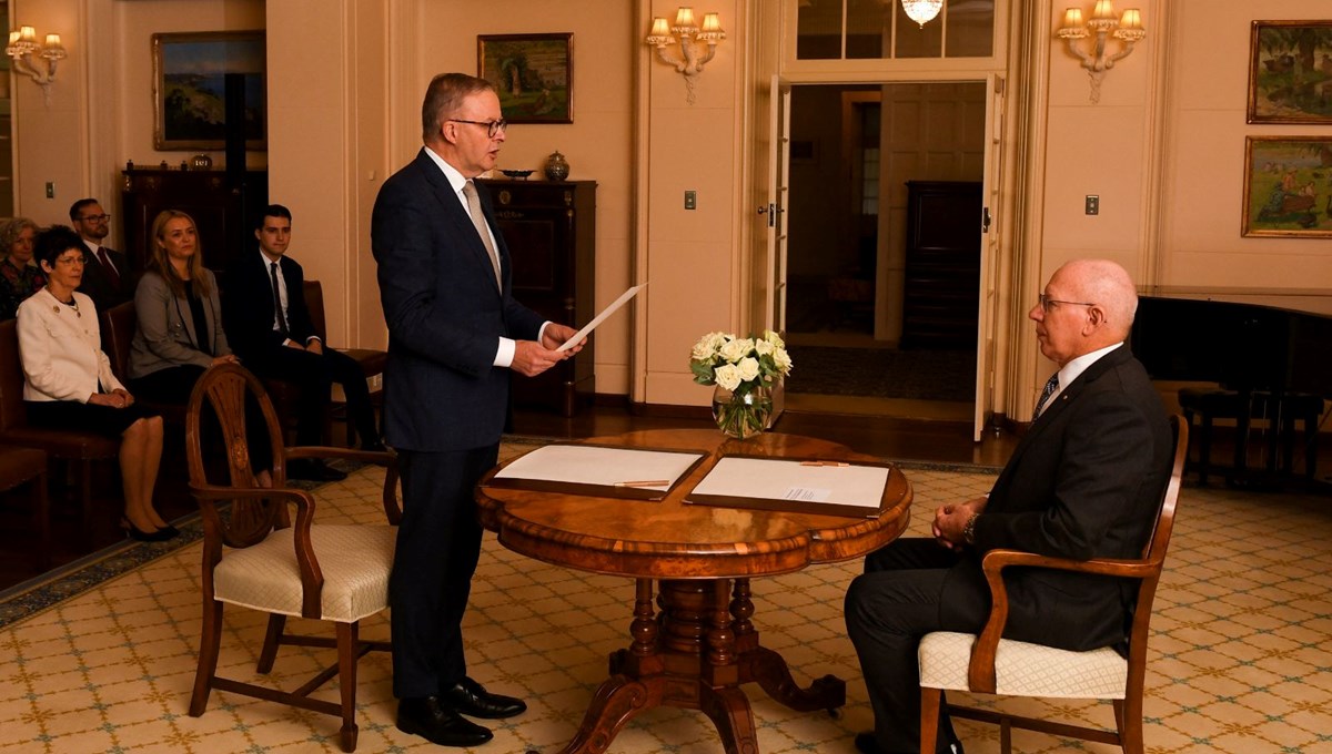 Avustralya'da başbakan seçilen Anthony Albanese yemin ederek görevine başladı