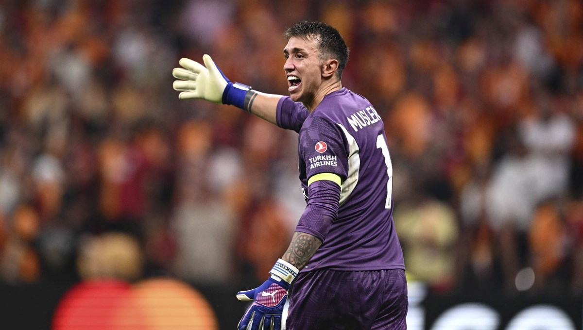 Galatasaray'da bir devir kapanıyor: Muslera'nın alternatifleri belli oldu