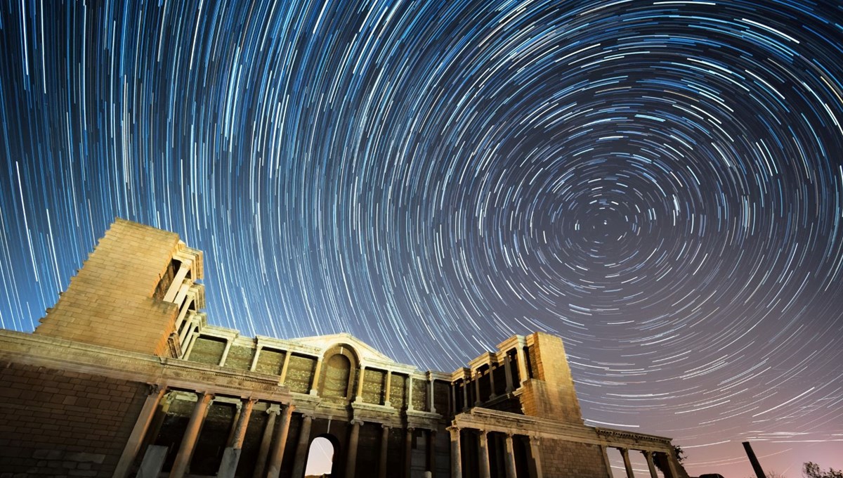 Perseid meteor yağmuru eşsiz görüntüleri ortaya çıkardı