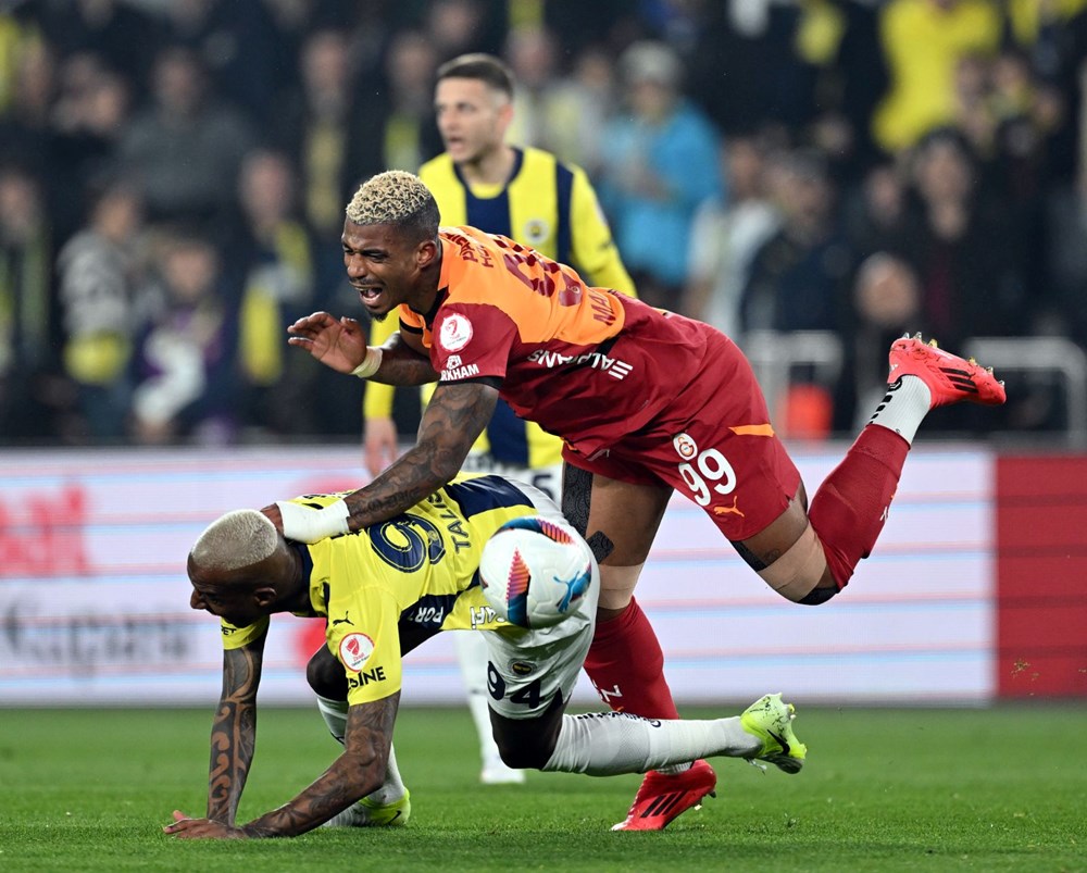 Dört farklı yapay zeka aracı Süper Lig şampiyonunu belirledi: Galatasaray ile Fenerbahçe için üç benzersiz tahmin ve maç skorları - 5