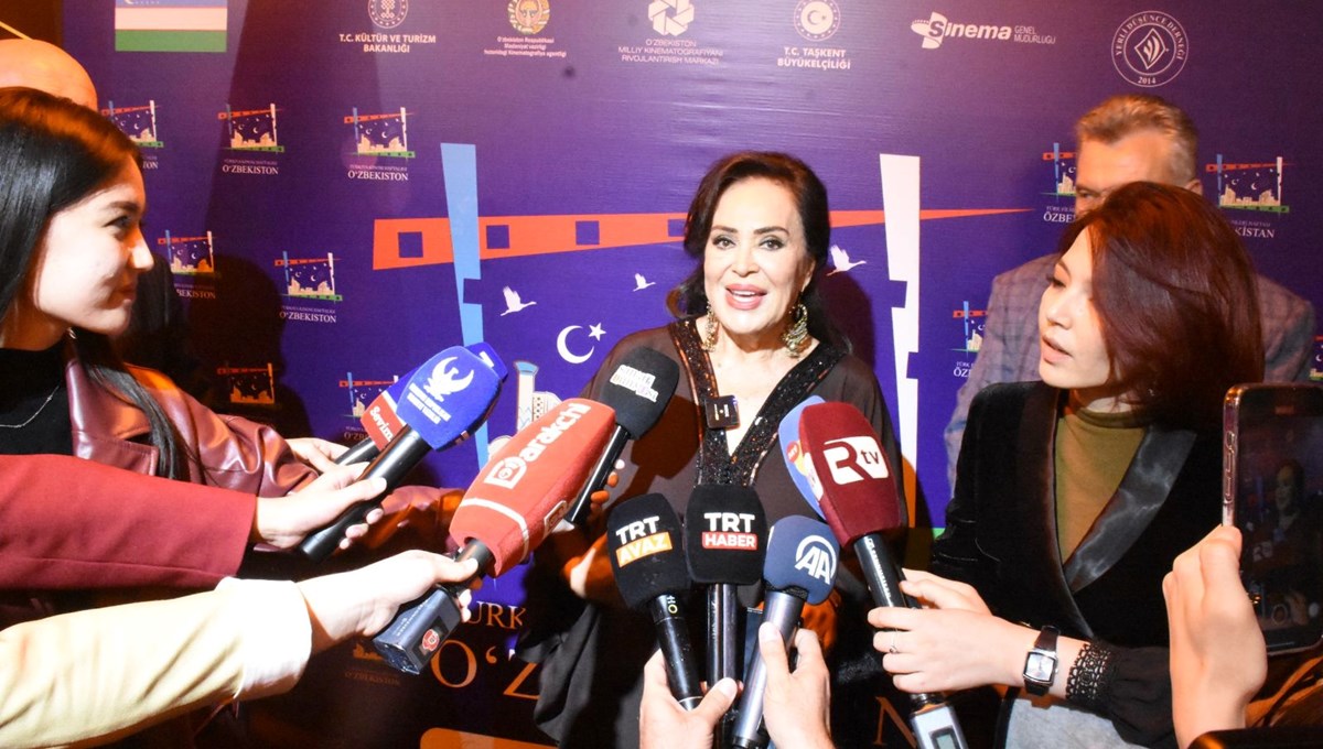 Türkan Şoray'a Özbekistan'da Sinema Onur Ödülü verildi