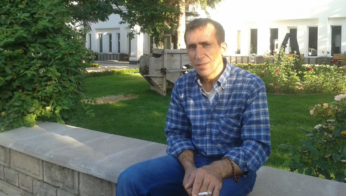 Babasını öldürüp polise teslim oldu