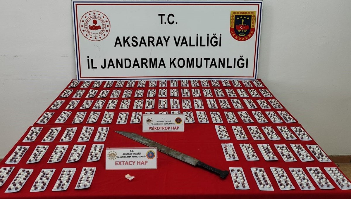 Şehirlerarası uyuşturucu sevkiyatına 2 tutuklama Şehirlerarası uyuşturucu sevkiyatına 2 tutuklama