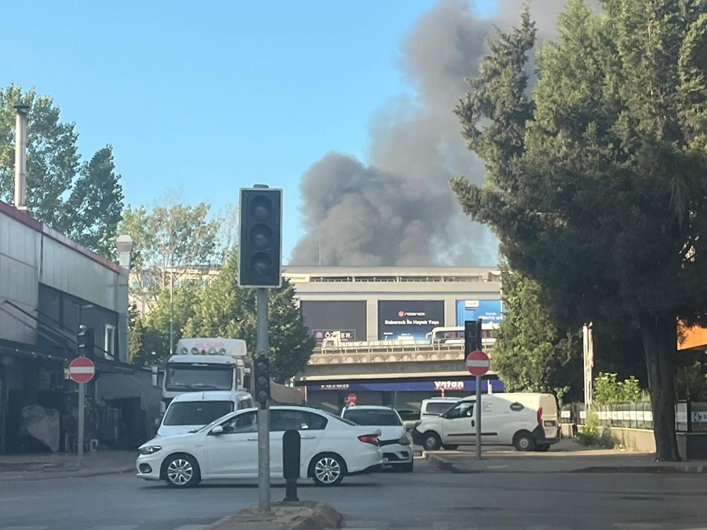 Kocaeli'de geri dönüşüm tesisinde yangın - 2