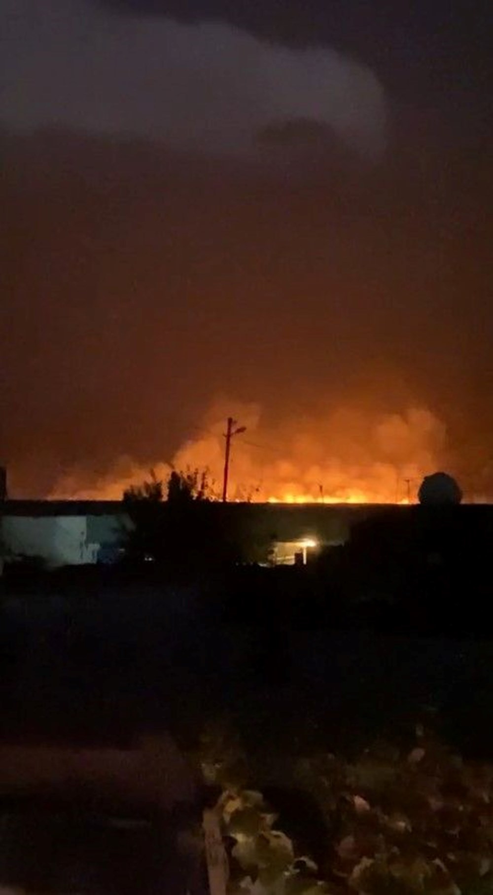 Şırnak'taki anız yangını yeniden başladı | 7 köyü etkiledi - 4