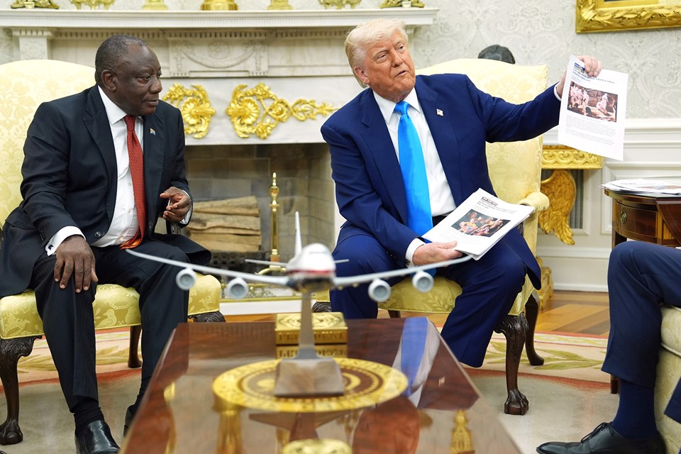 Beyaz Saray'da ikinci Zelenski vakası: Trump, Güney Afrika lideri ile tartıştı - 1