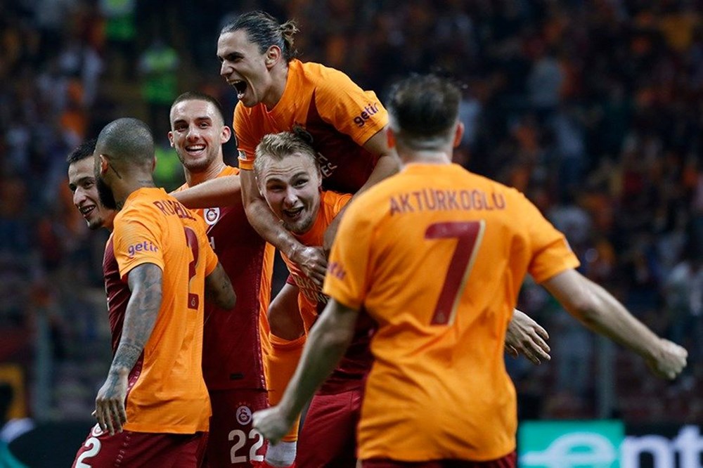 Rakamlarla Galatasaray-Beşiktaş rekabeti (Muhtemel 11'ler) - 12