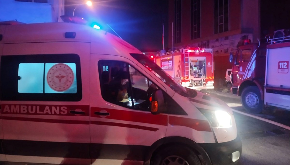 Ataşehir'de otelde yangın: 5 kişi yaralandı