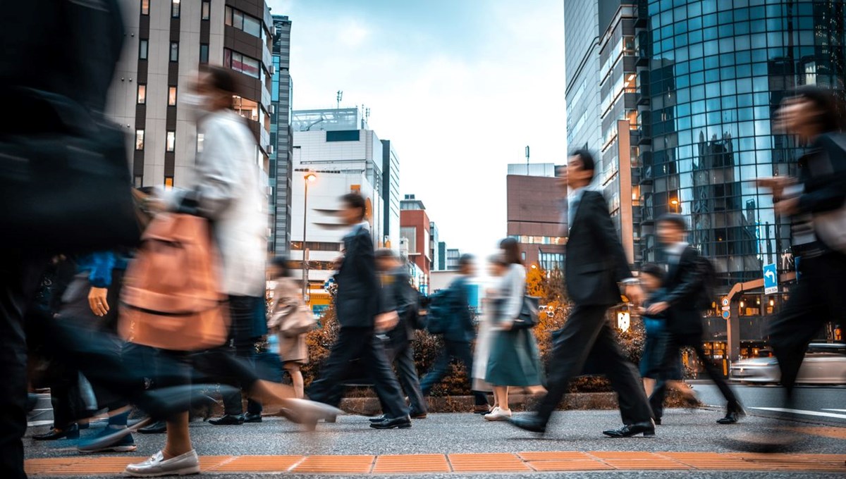 Tokyo'da nüfus tedbirleri: Mesai 4 güne indirildi