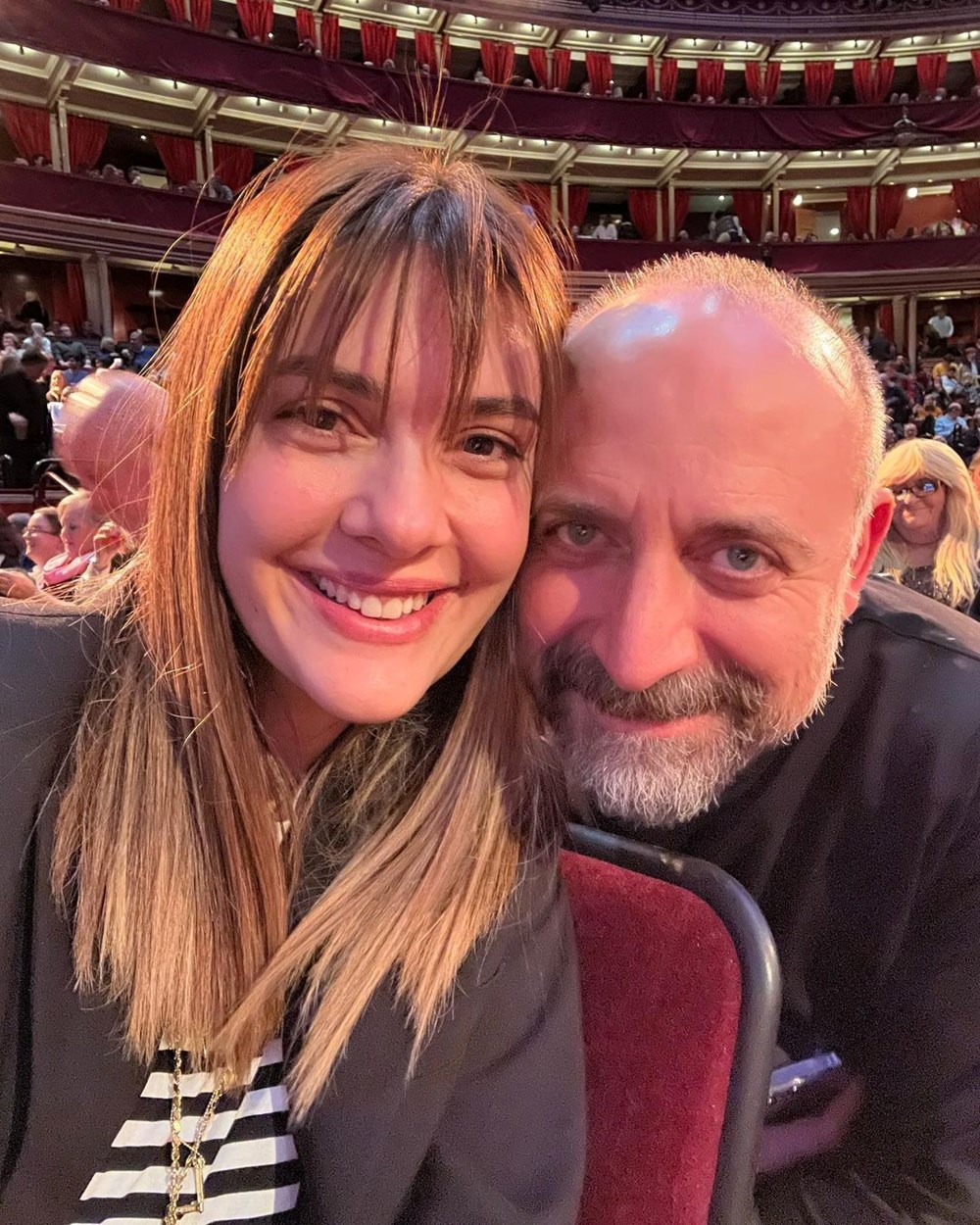 Bergüzar Korel'den Halit Ergenç itirafı: Binbir Gece'den önce tanıştık - 5