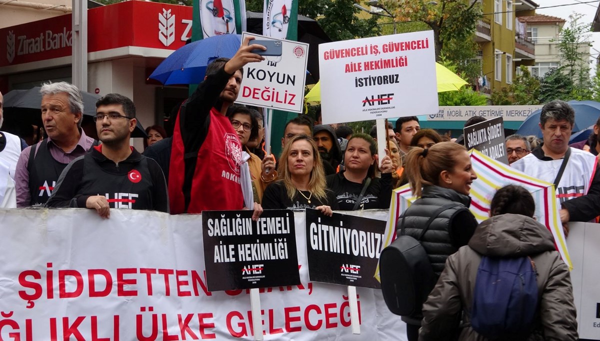 Aile sağlığı merkezindeki saldırı sonrası doktorlar iş bıraktı Aile sağlığı merkezindeki saldırı sonrası doktorlar iş bıraktı