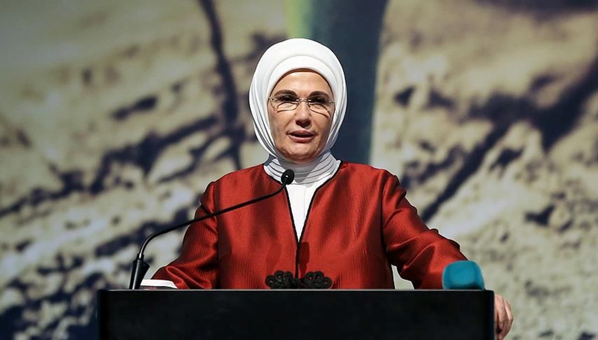 Emine Erdoğan, İran Cumhurbaşkanı Yardımcısı Ansari ile görüştü Emine Erdoğan, İran Cumhurbaşkanı Yardımcısı Ansari ile görüştü