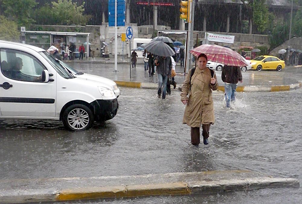 İstanbul�a yağmur yağınca… Son Dakika Türkiye Haberleri NTV Haber İstanbul�a yağmur yağınca… Son Dakika Türkiye Haberleri NTV Haber