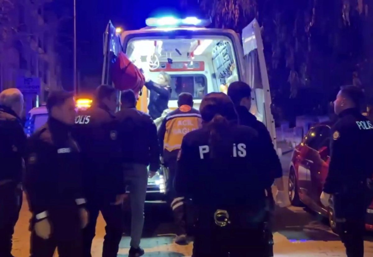 İstanbul'da korkutan yangın: 2 yaralı