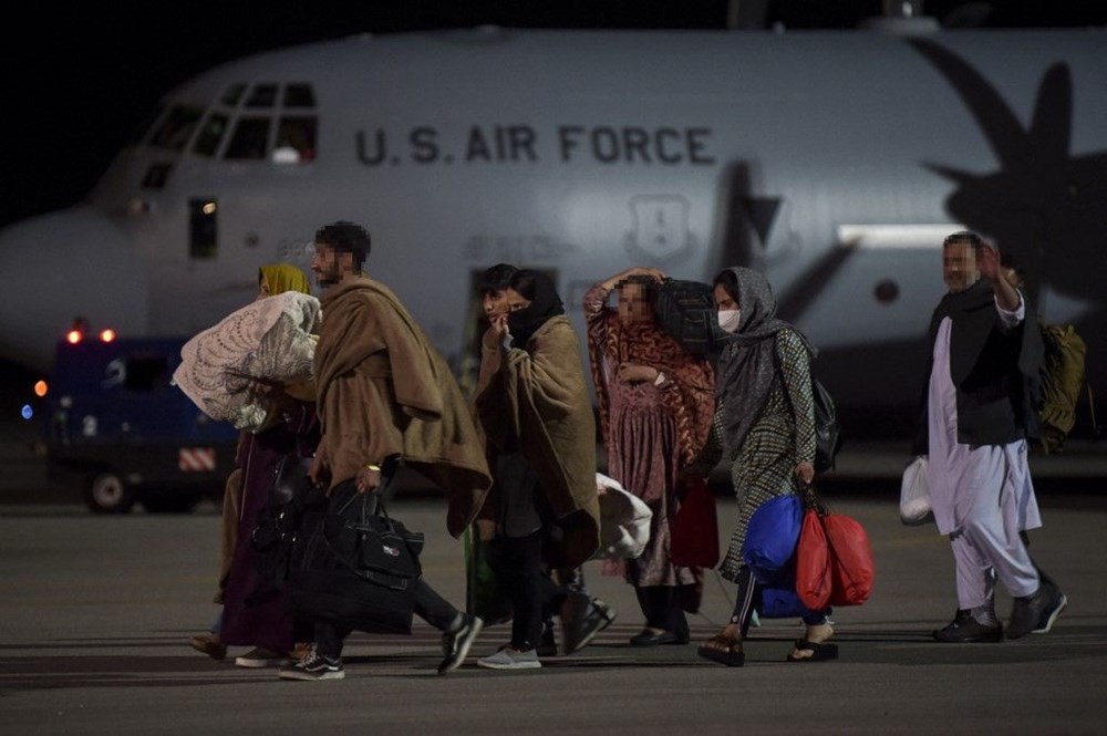 Afganistan'da son durum: Kabil Havalimanı yakınlarına roket saldırısı yapıldı - 13