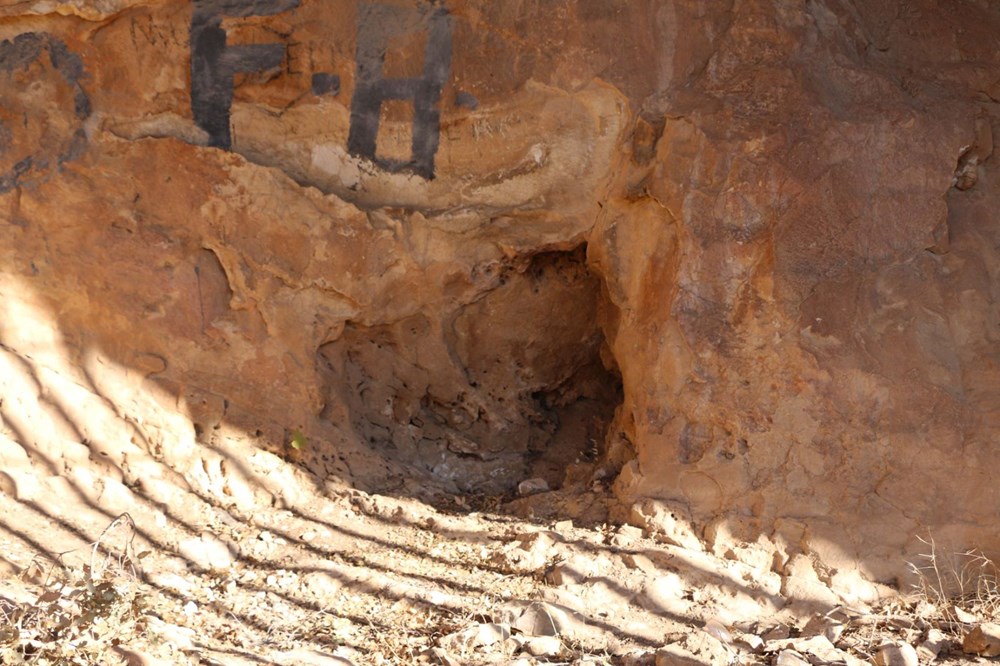 Palanlı Mağarası defineciler tarafından tahrip edildi - 2