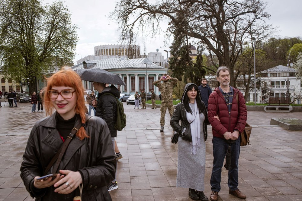 Kiev’de bulunan Rusya-Ukrayna Dostluk Anıtı yıkıldı - 8