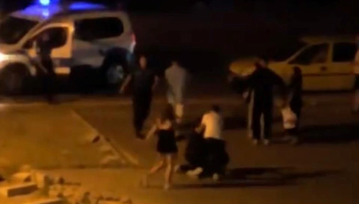 Cadde ortasında meydan savaşı Cadde ortasında meydan savaşı