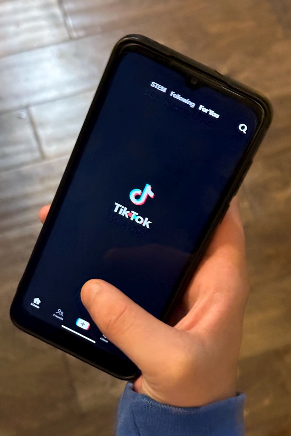 ABD'de yasaklanmıştı: TikTok yüklü telefon için 50 bin dolar istedi! - 4