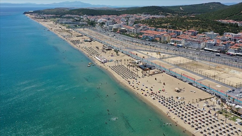 Ayvalık'ın plaj ve koyları bayramda misafirlerini ağırlayacak - 1