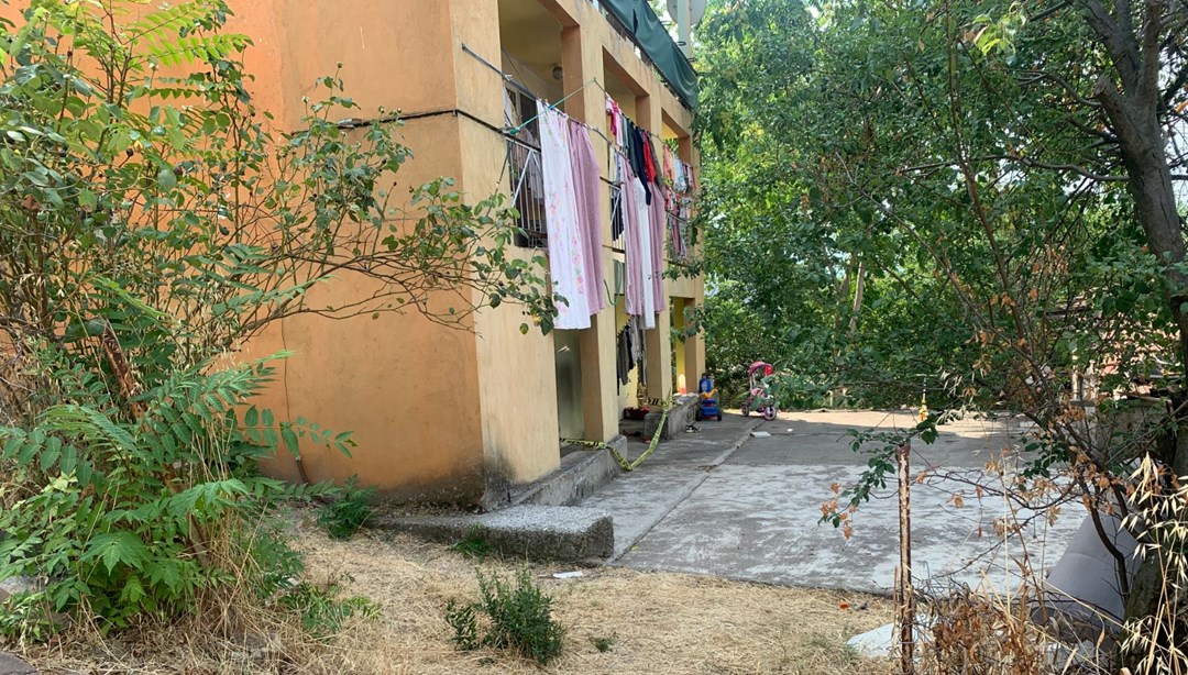 Kocasını tüfekle vurarak öldürdü