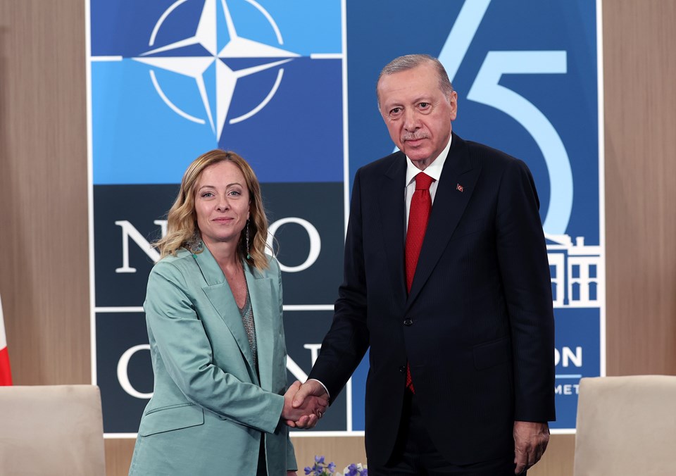 Cumhurbaşkanı Erdoğan NATO Zirvesi'nde: Miçotakis, Meloni ve Scholz ile görüştü - 2