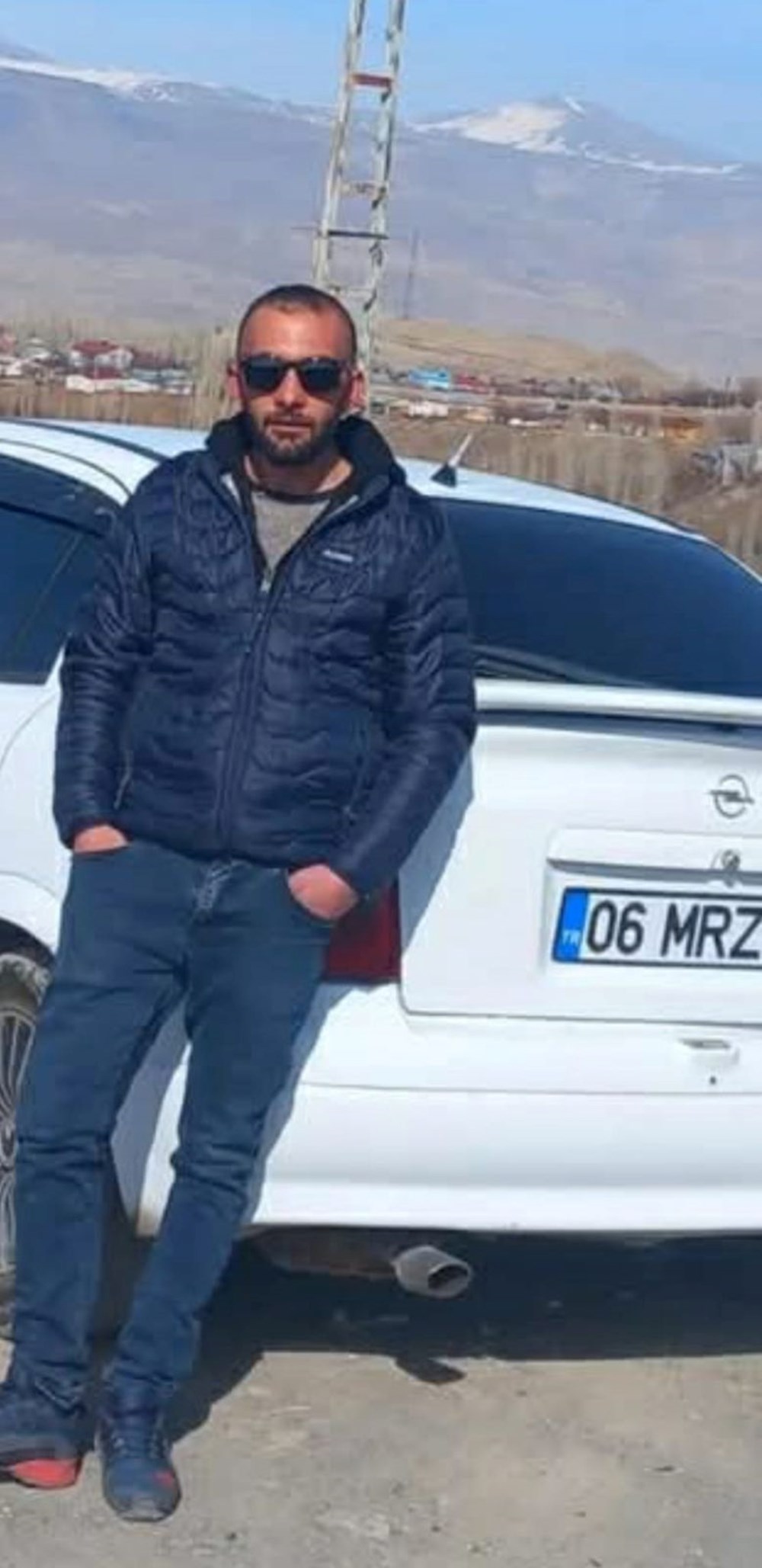 Yan baktın vahşeti kamerada: Beylik silahıyla vurdu! 75 kFv293ShGkCRFGZVqqYUjg