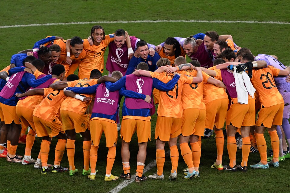 SON DAKİKA: Dünya Kupası'nda ilk çeyrek finalist Hollanda - 2