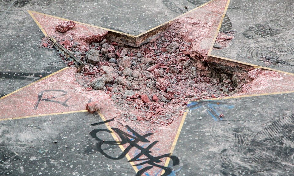 Donald Trump’ın Hollywood Bulvarı’ndaki yıldızı paramparça oldu - 2