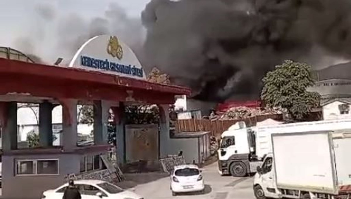 Ankara’da kimyasal atık ayrıştırma tesisinde yangın Ankara’da kimyasal atık ayrıştırma tesisinde yangın
