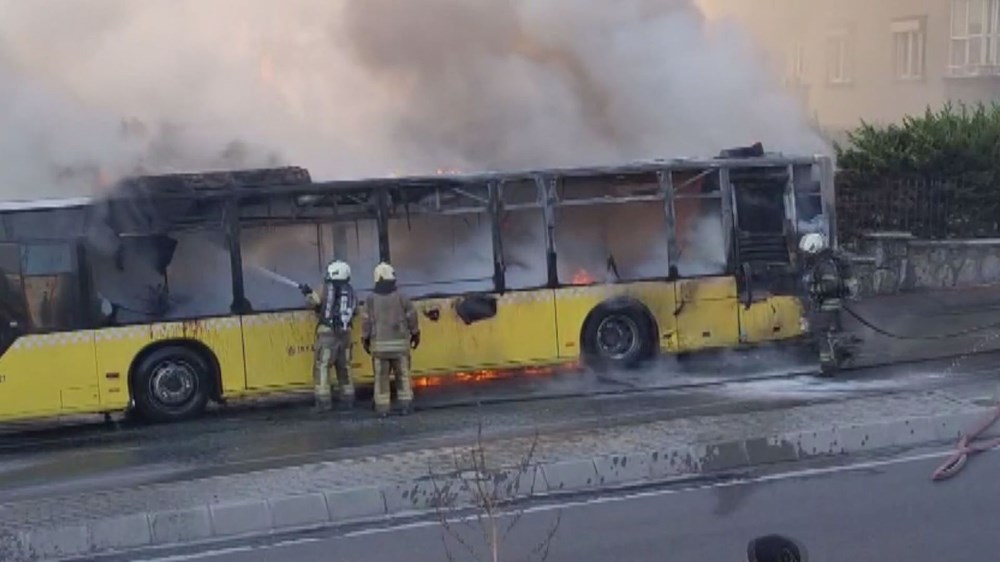 Ümraniye'de İETT otobüsünde yangın - 3