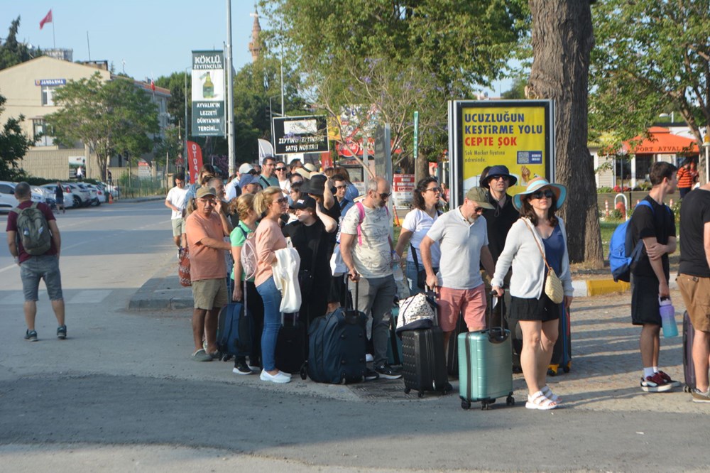 Tatilciler bayramda Midilli Adası'na akın etti - 4