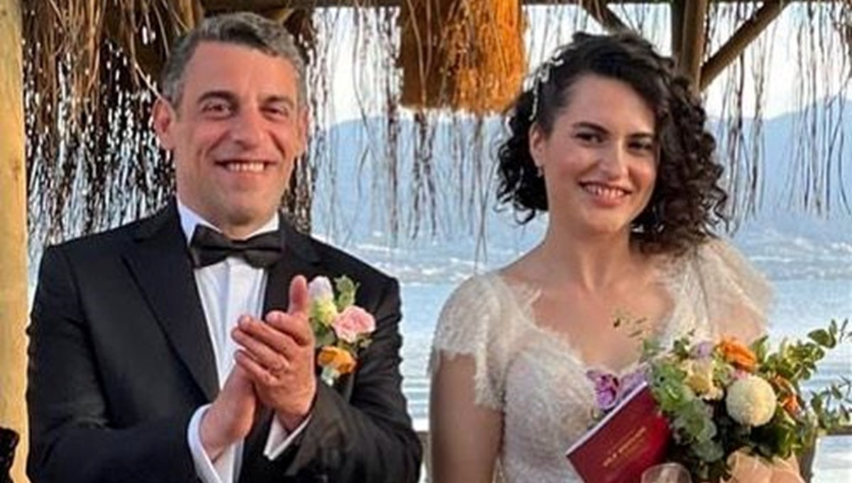 İki ay önce nikahlanan Dağhan Külegeç ve Tuğba Aytaş düğün yaptı İki ay önce nikahlanan Dağhan Külegeç ve Tuğba Aytaş düğün yaptı