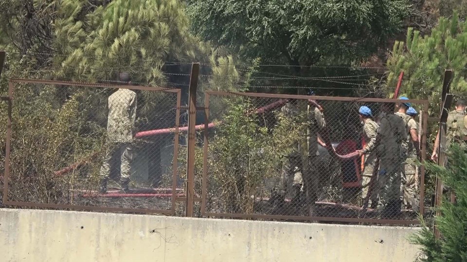 İstanbul'da kışlada korkutan yangın - 1