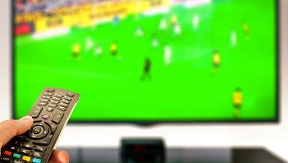 Süper Lig maçında Fenerbahçe aleyhine yayınlanan "küfürlü ses efekti"ne dava açıldı