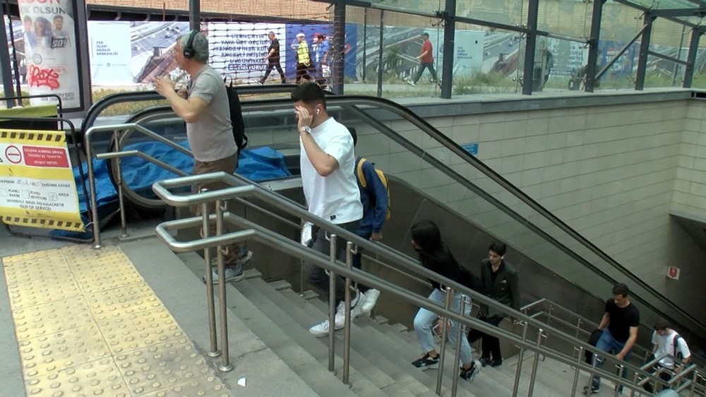 Ünalan metrosunda yürüyen merdivenin basamağı kırıldı: Yoğunluk oluştu - 2