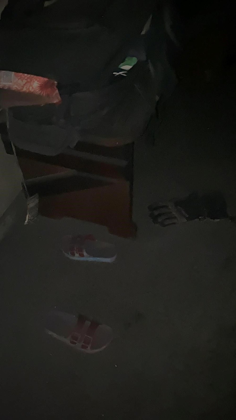 Yürek burkan görüntüler: Faciada ölenlerden geriye odalardaki eşyaları kaldı - 11