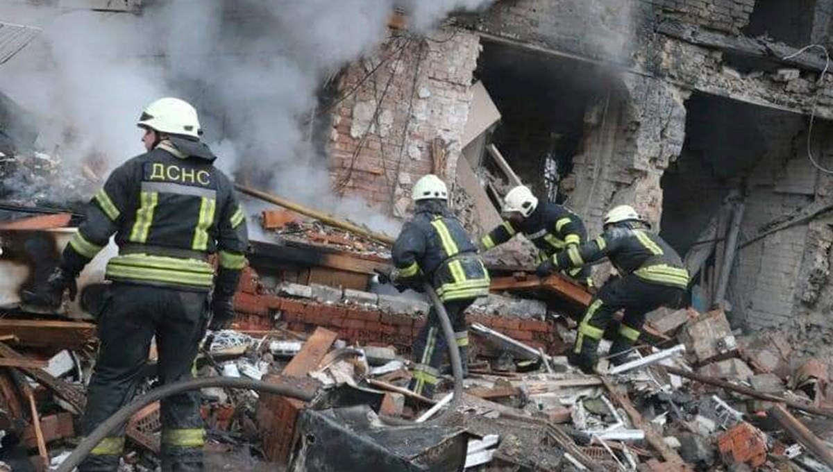 Rusya Kiev'i bir kez daha vurdu: 6 ölü, 36 yaralı