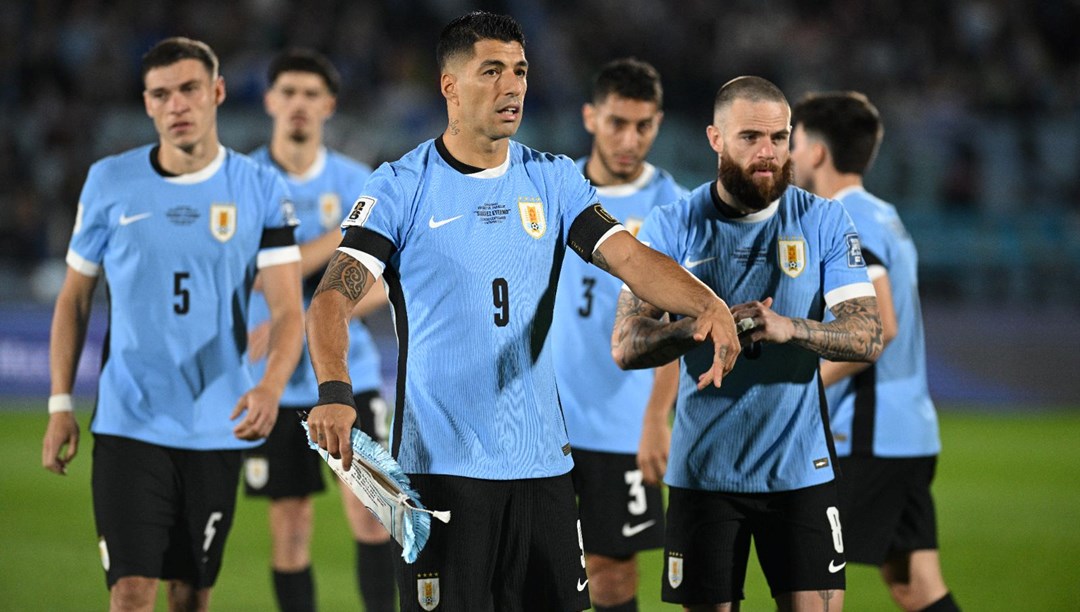 Uruguay Milli Takımı'nda bir dönem sona erdi: Suarez emekliye ayrıldı