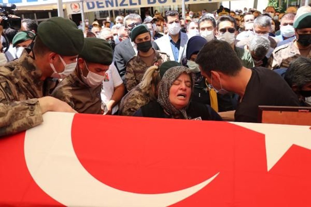 Şehit polis memuru Veli Kabalay, son yolculuğuna uğurlandı - 19