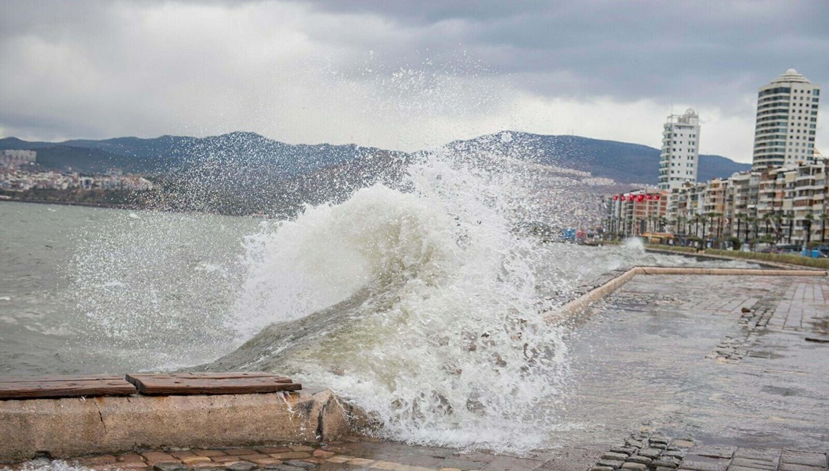 Ege Denizi'nin kuzeyi ve İzmir için fırtına uyarısı