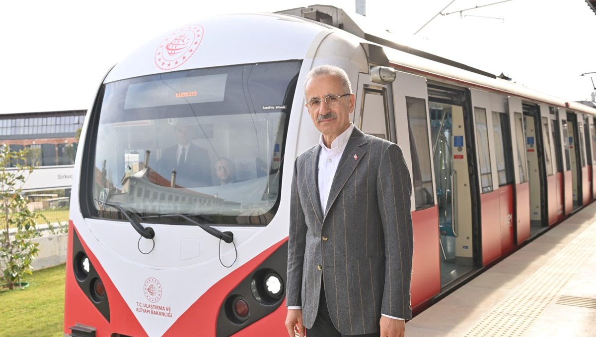 Ulaştırma Bakanlığı'ndan Kocaeli'ne yeni raylı sistem