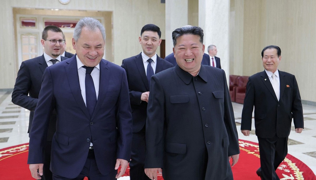 Putin’in mektubu Kim Jong Un’un elinde: Kuzey Kore’ye zamansız ziyaret