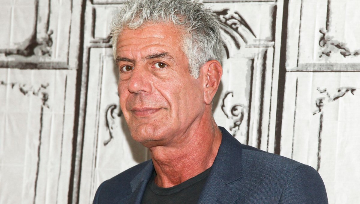 Anthony Bourdain'ın polisiye romanı Gone Bamboo diziye uyarlanıyor